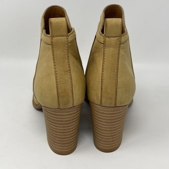 EuroSoft Sofft Womens Faux Leather Tan Laser Cut Stack Heel Bootie Size 8 - Picture 7 of 12